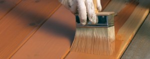 Differences Between Solid Color Stain and Paint