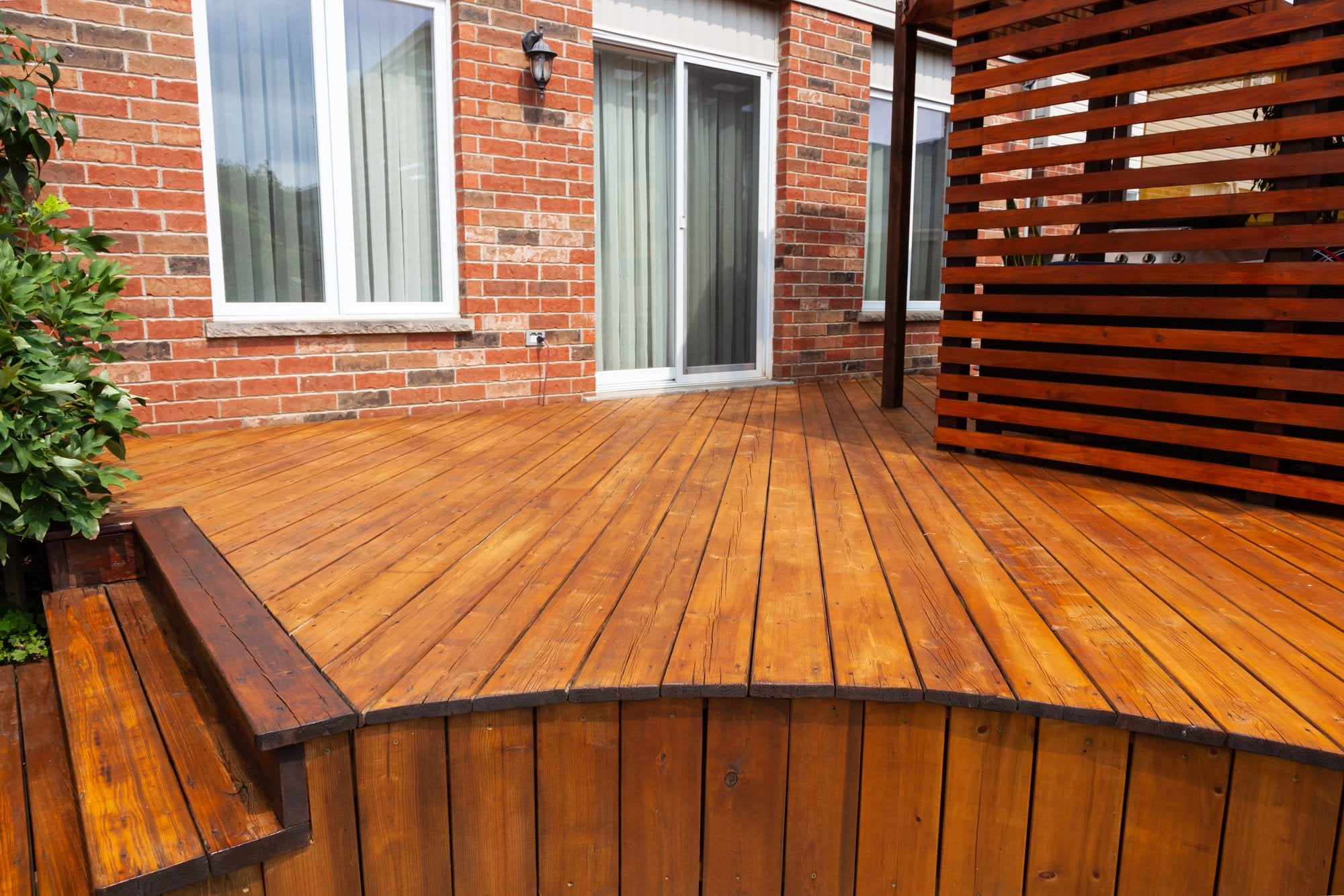 Deck & Fence Staining in Baltimore, MD